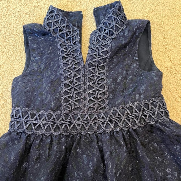 Lilly Pulitzer girls sparkle navy dress size 2 - Picture 3 of 7